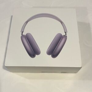 Apple AirPods Max in Lavender